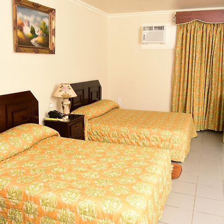 Regency Suites Hotel Georgetown Kültér fotó