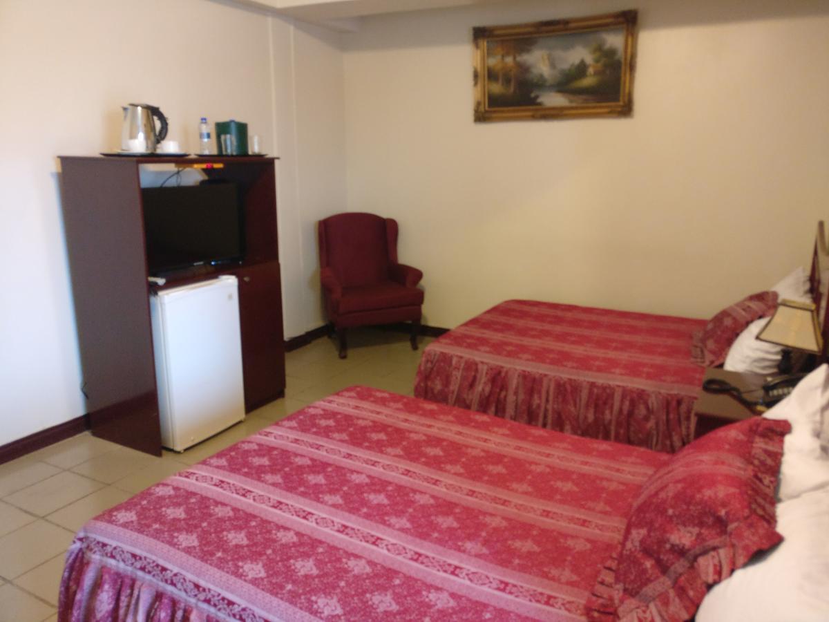Regency Suites Hotel Georgetown Kültér fotó